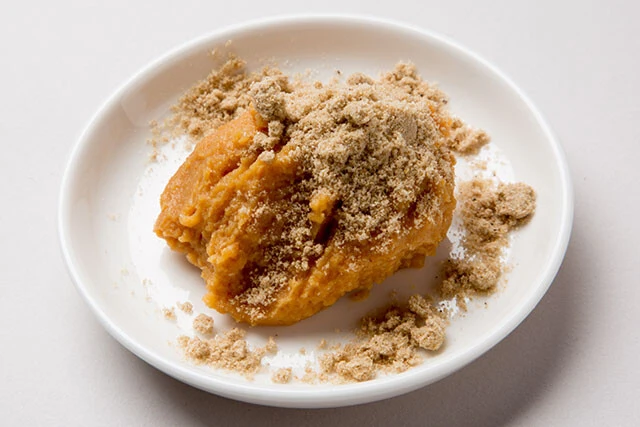 第3位　味噌　まぜて万能味噌に。野菜スティックをディップ