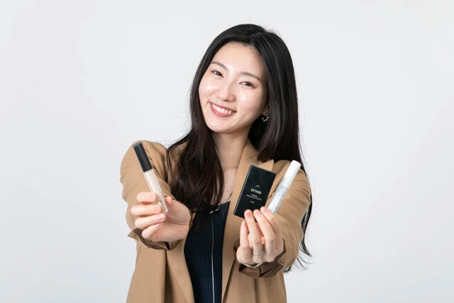 「おじさんがメイクしてもいい？」中年男性の悩みに現役薬剤師が回答【健康サディスティック♡】