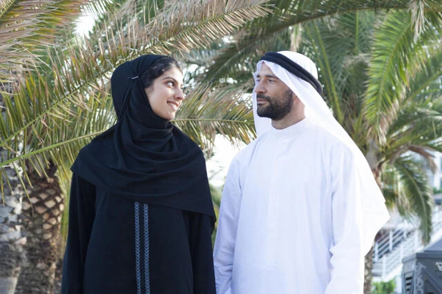 夕方まで野外で働くのは犯罪!?　日本も倣うべき"灼熱の国"・クウェートでの働き方とは？