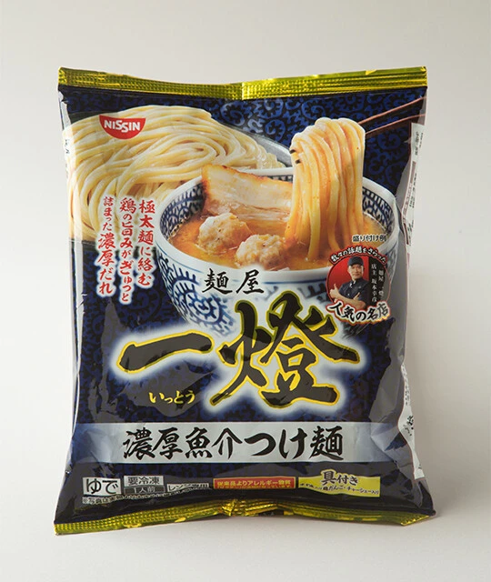 東京都葛飾区の名店監修。スープは鶏のうまみを強化し、麺はコシのある食感を再現。具材も鶏の肉団子など本格的