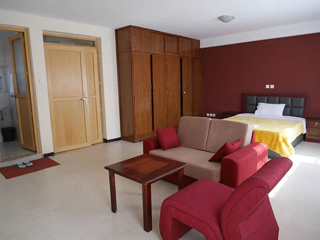 バックパッカーには贅沢な「OLYMPIA GUEST HOUSE」