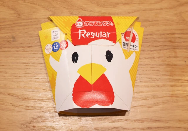 からあげクンのレギュラーに袋麺の粉末スープを少量まぶすだけで新味を開発できる。うまみもたっぷりで激ウマ。いろいろ試したい!