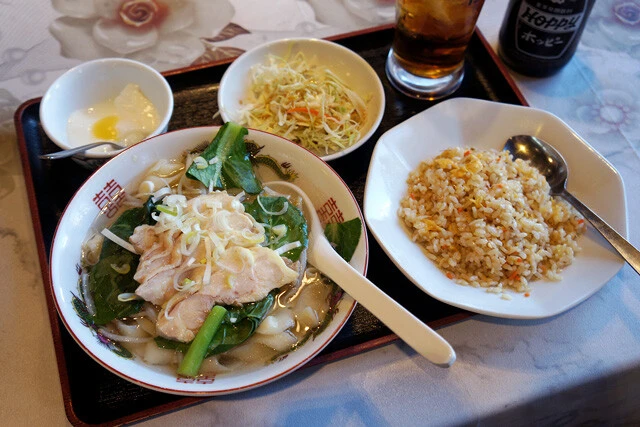 「らーめんセット 鶏肉ラーメン（塩味）」