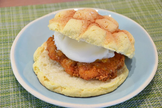 スイーツファミチキバーガー