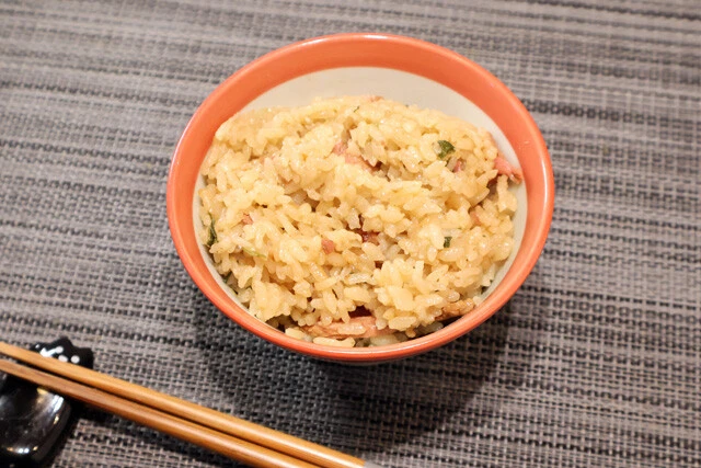 （５）完成！「煮干しラーメンの炊き込みご飯」