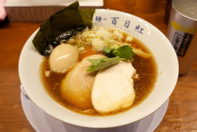 「煮干しそば 醤油」（税込900円）