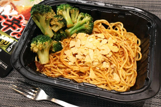 （５）完成！「辛辛魚ブロッコリーのペペロンチーノ」