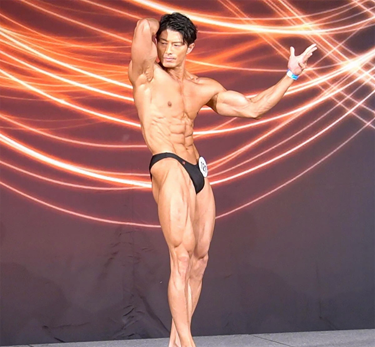 「ボディコンテスト」って何? その楽しみ方をお笑いグループ・超新塾の元メンバーで筋肉系YouTuberのコアラ小嵐が徹底指南!