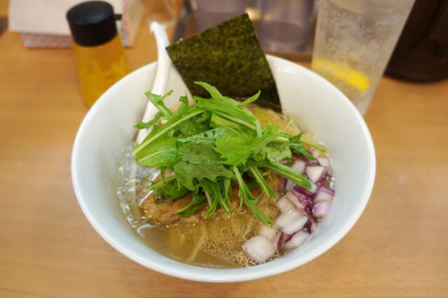 「冷やし昆布水塩らぁ麺」