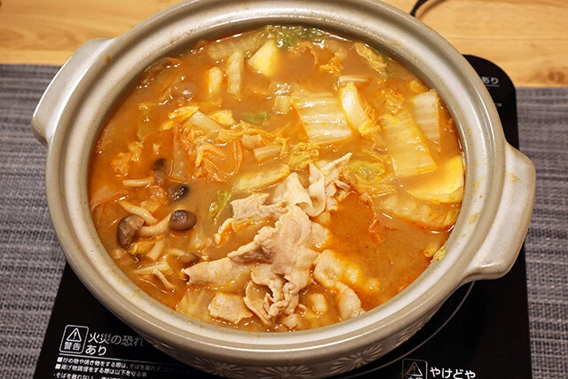 うま辛系スープは汗がにじむほど本格的な辛さのものがそろった。冬にピッタリだが、辛さが苦手な方は気をつけて!