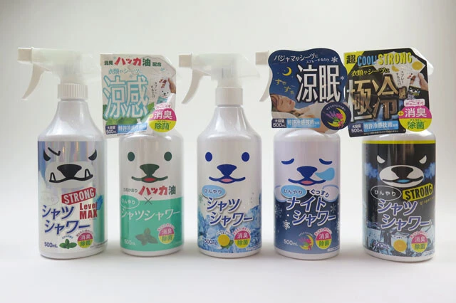 服にスプレーするとひんやり感が30分~1時間ほど持続する「シャツシャワー」シリーズ。ロフトでは昨夏、販売制限がかかるほどの売れ筋に