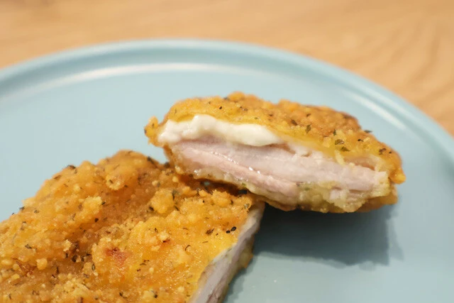 タルタルソース in ファミチキ ファミリーマート:248円