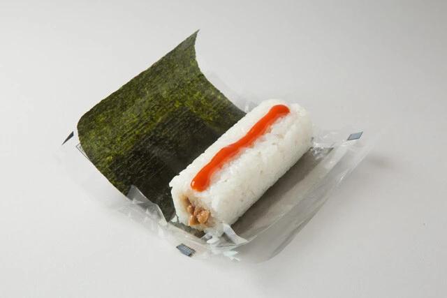 酢飯とソース、納豆が意外なほどにベストバランス