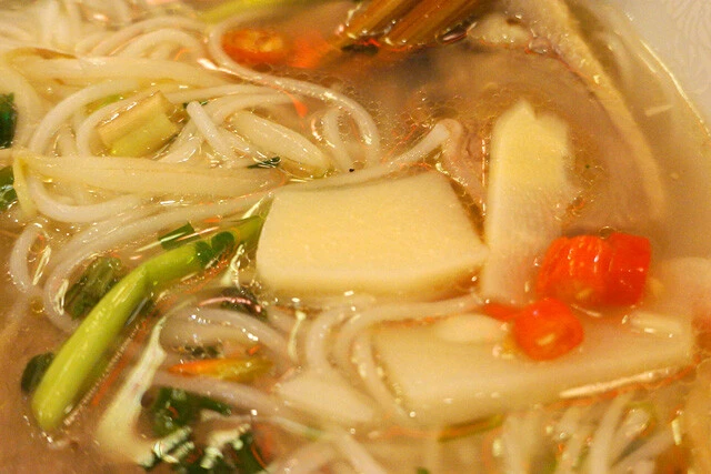 たけのこの唐辛子酢漬け