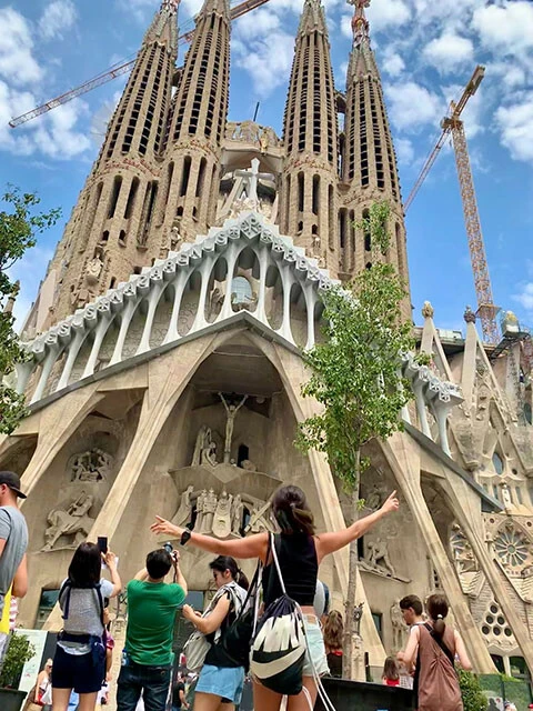スペイン・バルセロナの未完の建築サグラダ・ファミリア