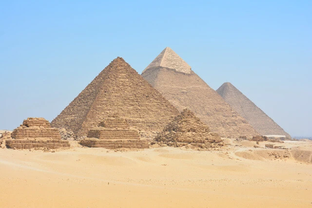 異次元の円安！......でもやっぱり夏休みは海外に行きたい！　「円高国」狙い撃ち海外旅行!!