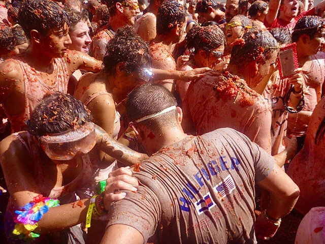 スペイン・ブニョールで開催されるトマト祭り