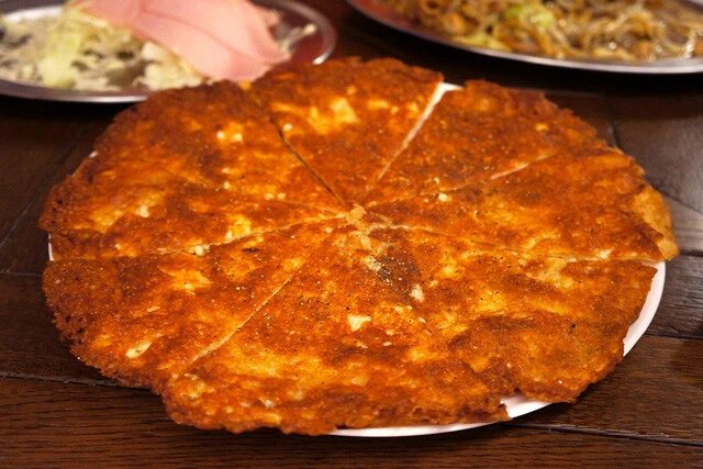 「＜酒場のピザ＞チーカリ」