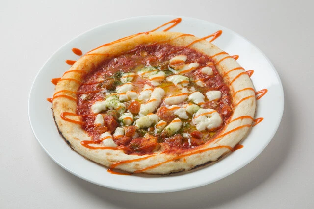 ハチミツを混ぜてスイートシラチャーソースにして、かけてもウマい