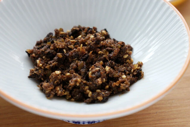 かつおとこんぶとごぼうのふりかけ