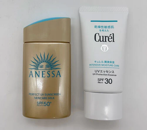 「SPF」や「PA」の表示。数値が高いほど防御力は高いが、その分、肌に負担も。通勤程度ならSPF30程度の選択もよし