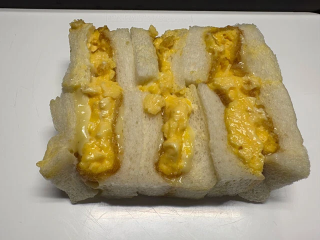 タマゴカツサンド 1100円／北新地サンド　大阪市北区曽根崎新地1-2-11　Tel06-6347-7250