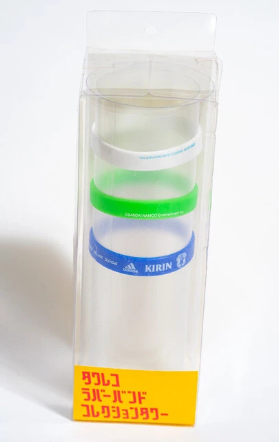 タワレコの「ラバーバンドコレクションタワー」。リストバンドを収納できる