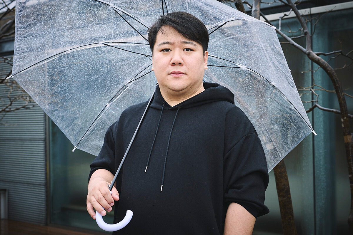 「幼少期から『女性に踏まれるのがエロい』という刷り込みがある」と語るラランド・ニシダさん