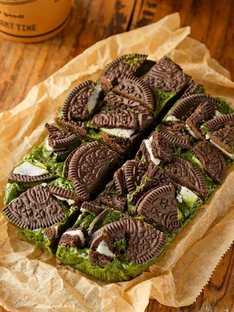 驚愕のレンチンスイーツ!!「濃厚抹茶のオレオブラウニー」