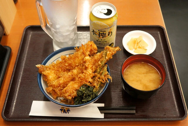 到着！夢の丼