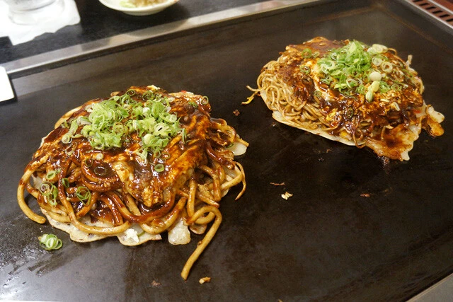 【まんぼ焼き】京都駅からすぐの鉄板焼き店で味わえる、創業昭和23年の老舗発祥メニュー「まんぼ焼き」とは!?：パリッコ『今週のハマりめし』第205回