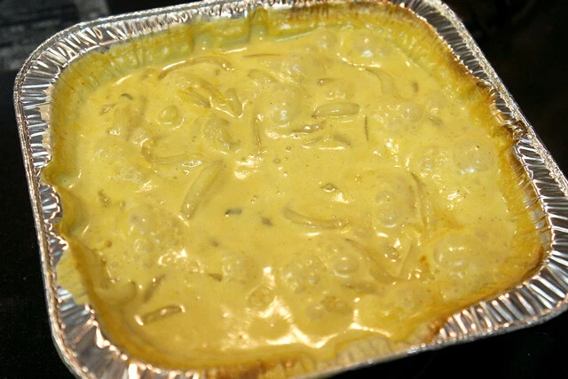 牛乳とスープの素でよく煮て