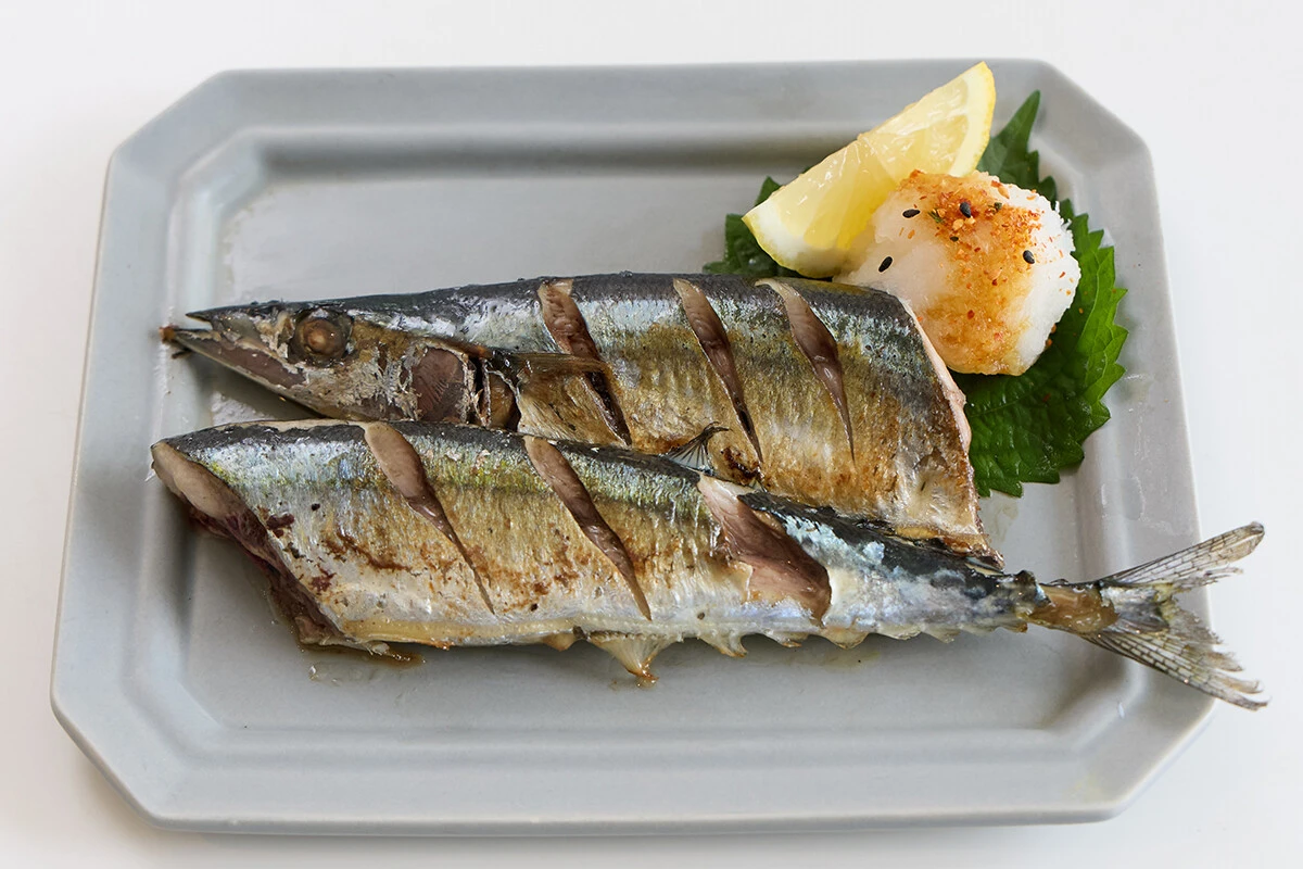 簡単! フライパンでサンマの塩焼き