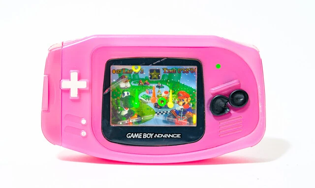 3DCGっぽいスーファミのドンキーコングなど、もはやゲームボーイのグラフィックとは関係のない内容のウオーターゲーム。海外版でゲームボーイブロス仕様のカラーモデルも存在