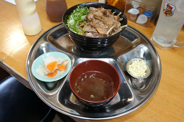 「丼二郎」