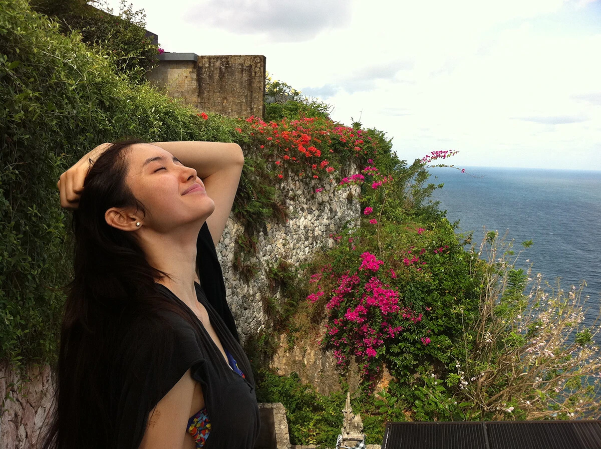 予想や考察で盛り上がる海外の人気ブラックコメディ『ホワイト・ロータス』。そのすごさを市川紗椰が解説「風刺コメディとしての切れ味が抜群」