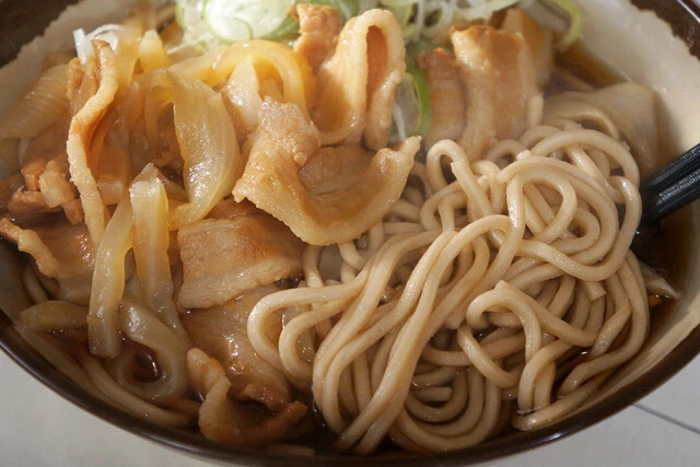 そして麺
