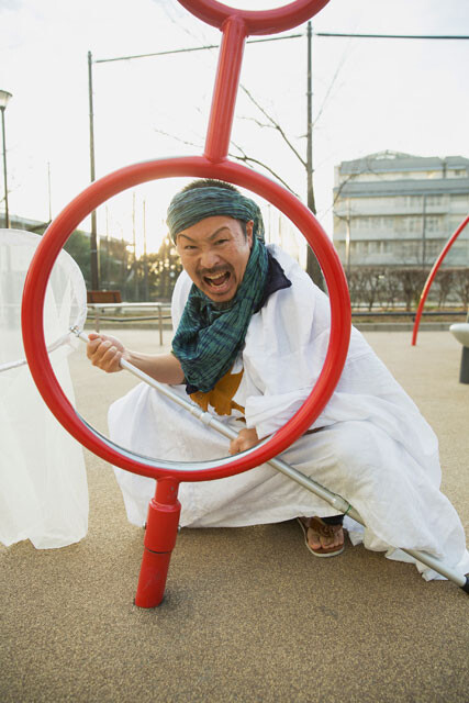 バッタの次は、自分自身の婚活を研究する前野ウルド浩太郎氏