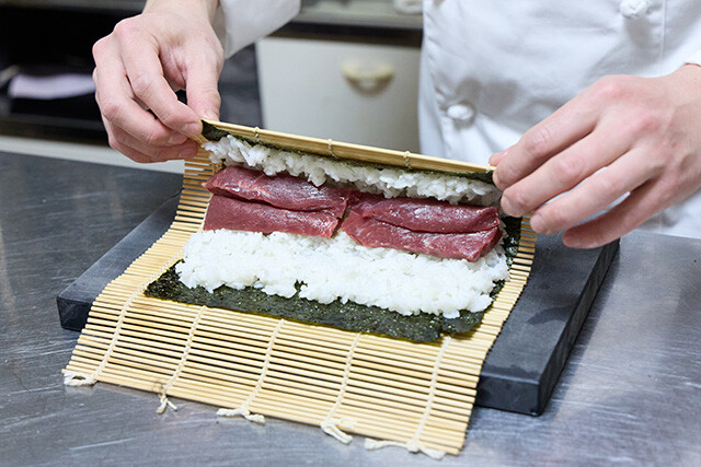 馬刺しの恵方巻き