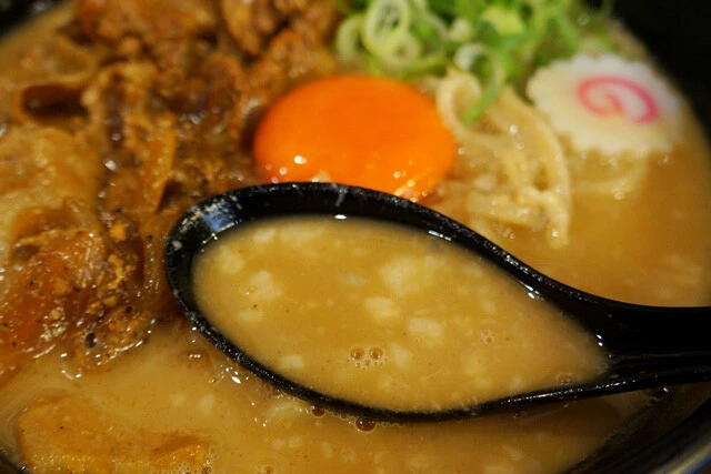 まずはスープから