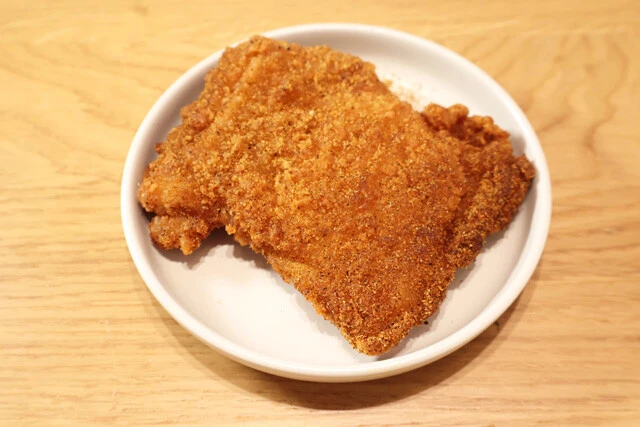 ⑥BBQファミチキ　⑦ケイジャンファミチキ　⑧タコスファミチキ