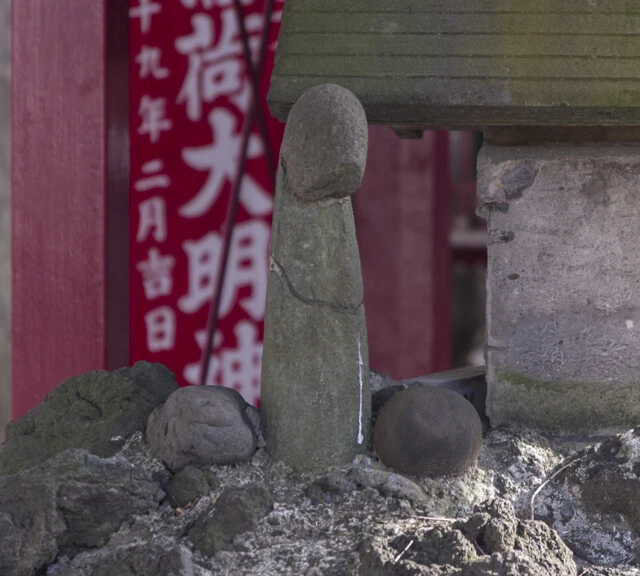 30代でも3人に1人が衰えを感じていた！　そして、30代、40代では4人に1人がED治療薬を飲んだことがあると判明！