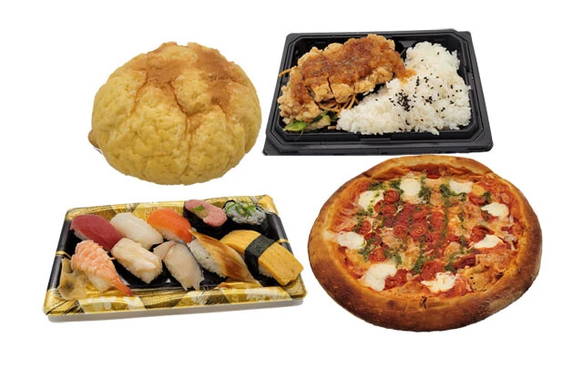 （左上から）バターが香るメロンパン　120円（税込 129円）、若鳥油淋鶏弁当　359円（税込 387円）、旬にぎり10カン（炙りサワラ、国産しらす）　580円（税込 626円）、手作り チェリートマトのマルゲリータピザ　498円（税込 537円）。商品の値段は高田馬場店（東京都）3月14日時点のもの