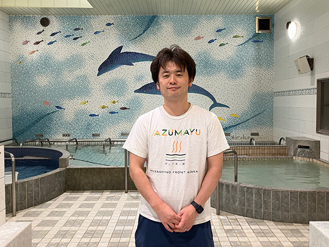 東大卒、元大手シンクタンクのコンサルタントという異色のキャリアを持つ「あづま湯」3代目当主の佐藤善太氏