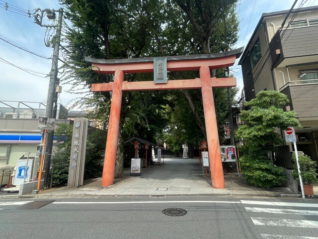 外に出るとそこには