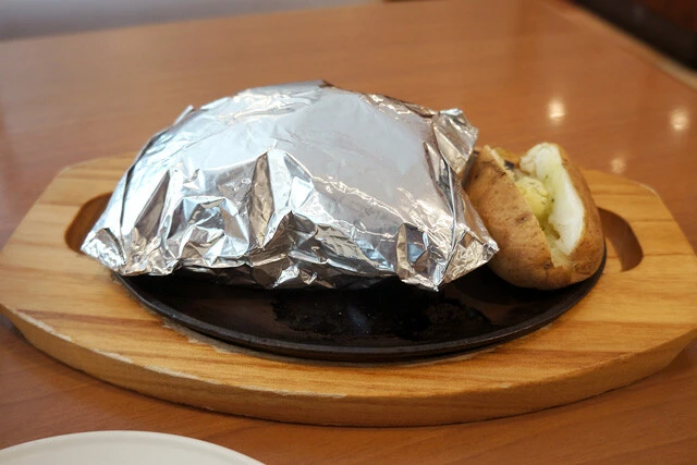 人生初の包み焼きハンバーグ