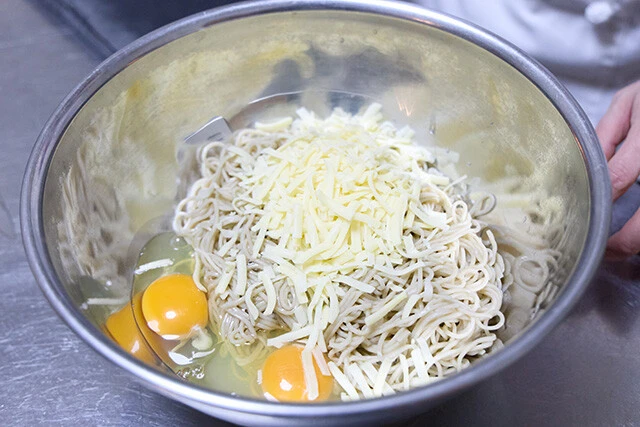 そばの洋風チーズ焼き