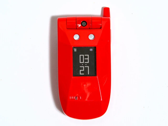 平成のデザインケータイ　au Design projectの第2弾！【山下メロの平成レトロ遺産：124】