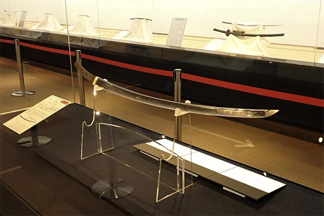 クラウドファンディングで集まった約5億円で市が購入した国宝「山鳥毛（さんちょうもう）」。備前刀の最高峰