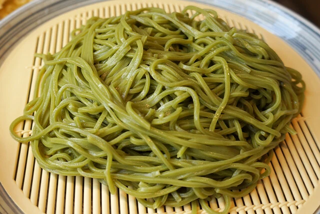 艶のあるそば